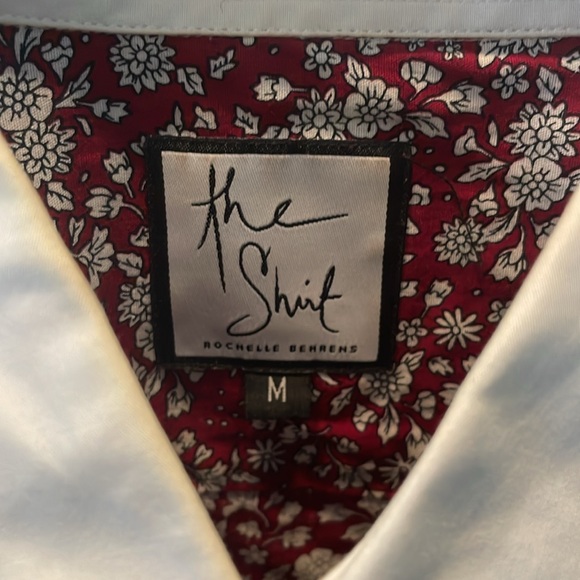 Tuckernuck Rochelle Behrens The Shirt, M, EUC - Picture 2 of 4